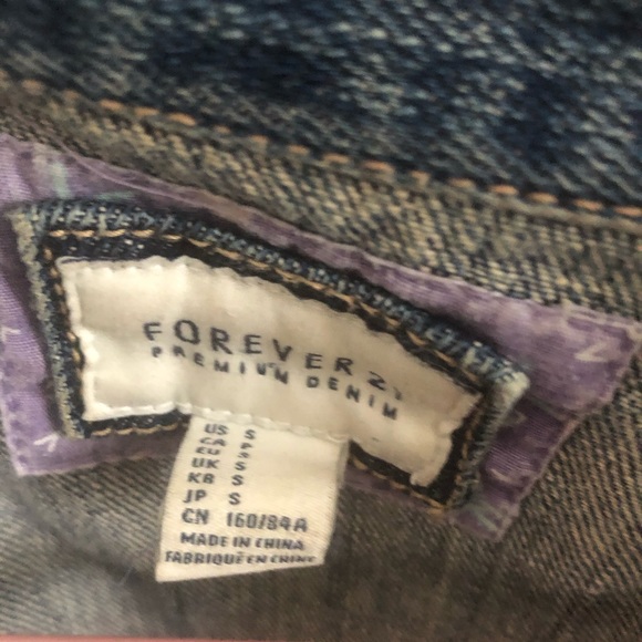 Jean jacket - Picture 3 of 3